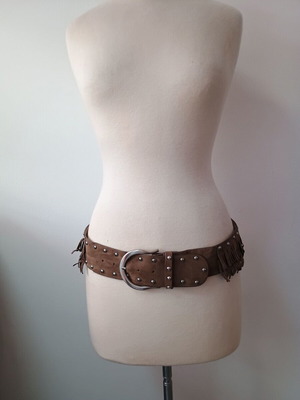 Women's brown suede belt with silver metallic details used