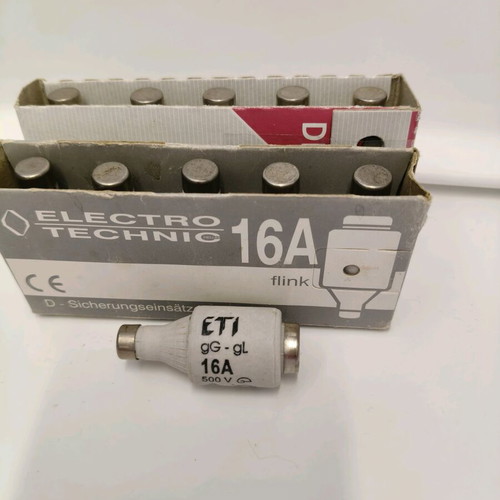 Electrical fuses new, set of 10, 16 A type DII (E27)