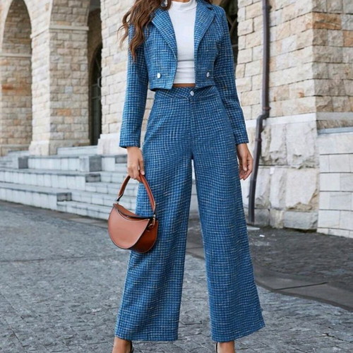 Womens Blue Tweed Jacket and Trousers Set new, size medium