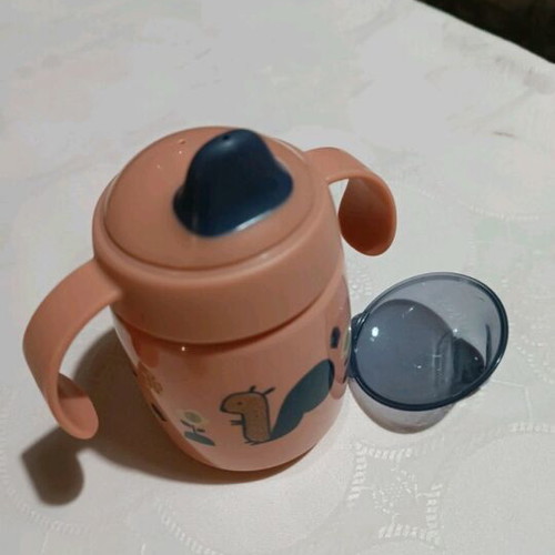 Tommee Tippee cups and silicone bib new