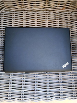 Lenovo ThinkPad 15.6" Intel i5 6200U 8GB RAM 256GB SSD used
