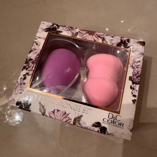 Contour sponge set D&C Color Studio cosmetics new, sealed with 2 sponges
