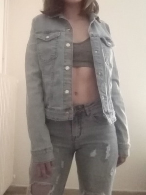 Τζιν τζάκετ Bershka καινούργιο, μπλε, μέγεθος S