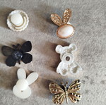 Decorative shoe clips set, 4 pieces, gold and black