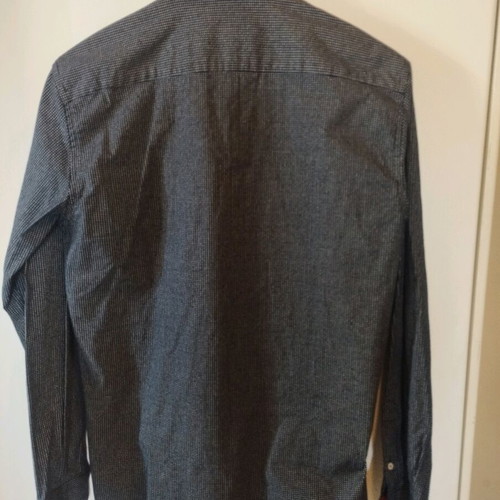 Pack of 2 men's shirts small, 100% cotton, like new, blue