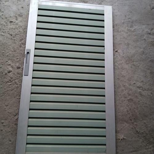 Sliding window series 700 like new, 2 outer and 2 inner leaves