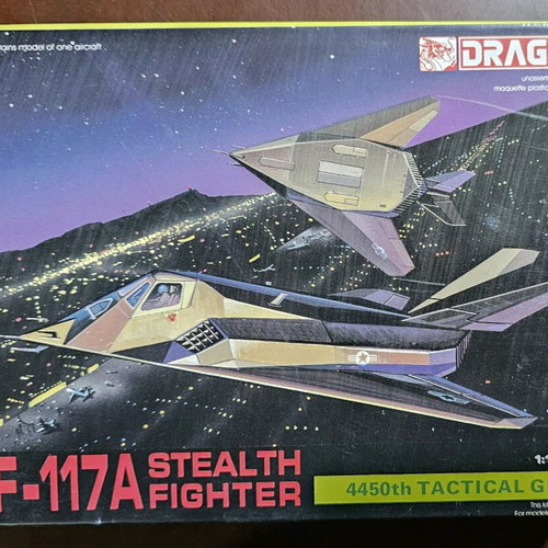 F-117A Stealth Fighter plastic model kit new 1:144 scale