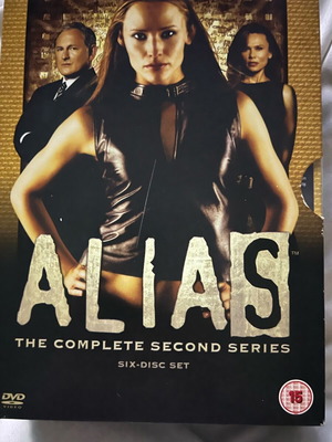 Alias Complete Season 2 Boxset DVD like new, English subtitles
