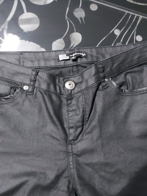 Fitted black pants used, size M