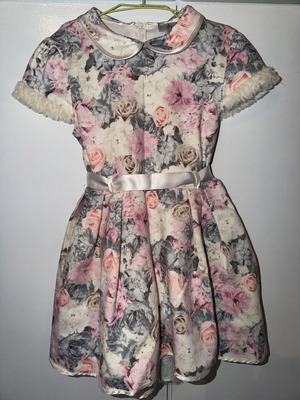 Avelix dress like new, colorful, age 5