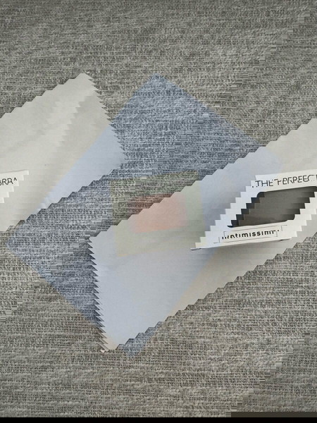 INTIMISSIMI BODY TAPE ΑΥΤΟΚΟΛΛΗΤΗ ΤΑΙΝΙΑ ΣΩΜΑΤΟΣ ΣΤΗΘΟΥΣ ΕΠΩΝΥΜΑ ΕΣΩΡΟΥΧΑ ΓΥΝΑΙΚΕΙΑ