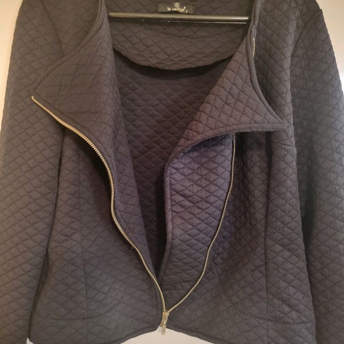 Le Vertige women's short jacket like new, black, size XL