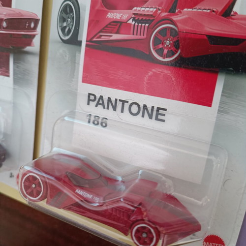 Hotwheels Pantone Nissan Mustang Twin Mill Rally Racers Set, sealed