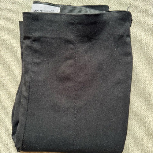 Mango black leggings like new with zipper and metal button
