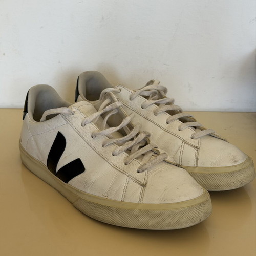 Veja Campo men's leather sneakers size 45 used, white