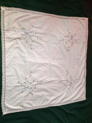 Vintage white tablecloth with floral embroidery and lace trim, 117x115cm