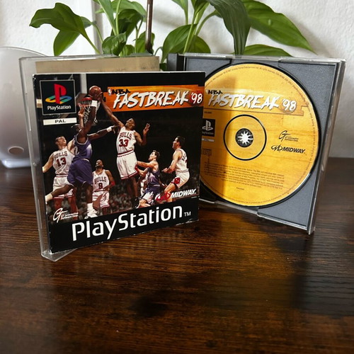 Fast Break ’98 PlayStation (PS1) used sports game