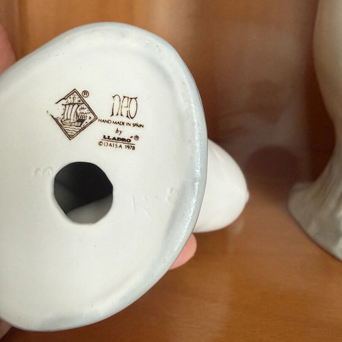 Nao by Lladró set of 2 goose figurines like new