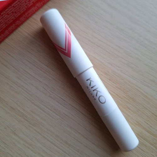 KIKO Milano Urban Sheen Lipgloss Pencil 02 new with packaging