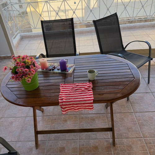 Wooden table like new