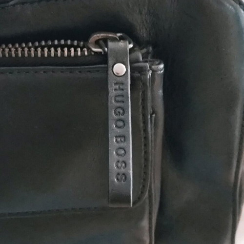 Hugo Boss Unisex Vintage Patent Leather Handbag Like New, Black