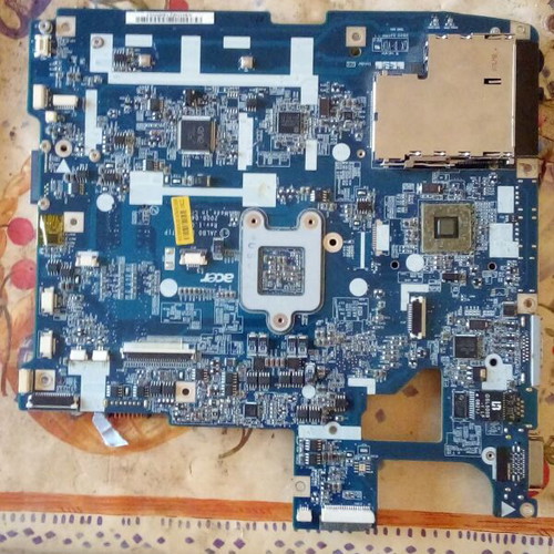 Acer Aspire 5530 laptop motherboard used for spare parts