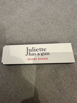 Juliette Has A Gun Miami Shake mini perfume 5ml new