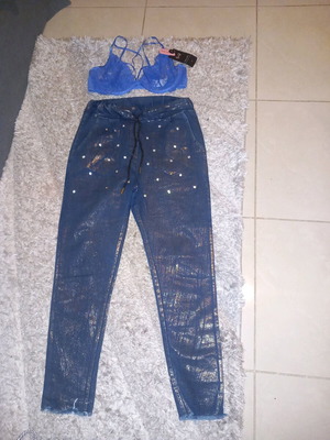 Elastic jeans with rhinestones and Hunkemöller c75 bralette like new, size S/M