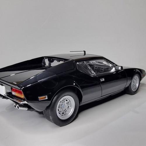 Kyosho De Tomaso Pantera L Metal Model Scale 1:18 New