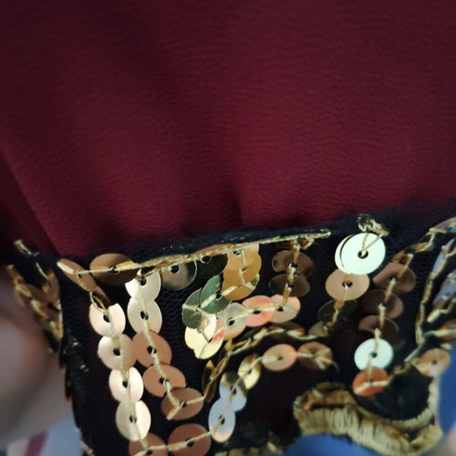 Formal handmade blouse like new, grenat with sequins