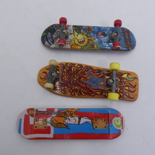 Tech Deck Tony Hawk Foundation Skate Park Stairs Rail Ramp 3 Fingerboards used
