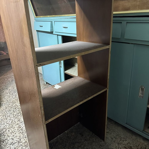 Storage furniture used, suitable for bathroom without back