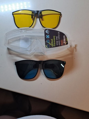 Clip-on Sunglasses like new with case gift