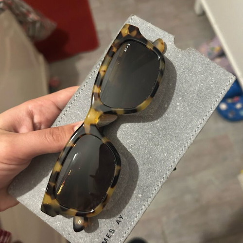 James Ay sunglasses like new