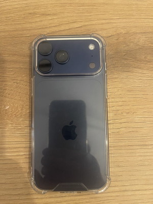 iPhone 17 Pro Max, blue