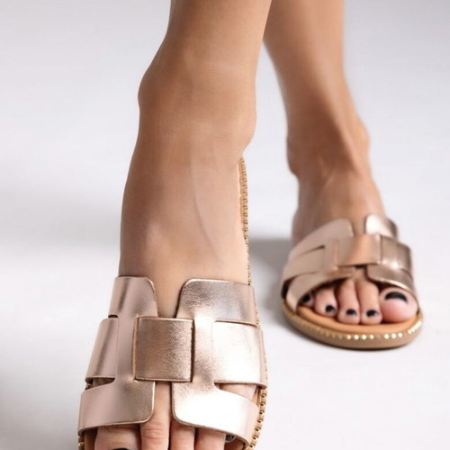 Estil leather sandals like new, pink gold