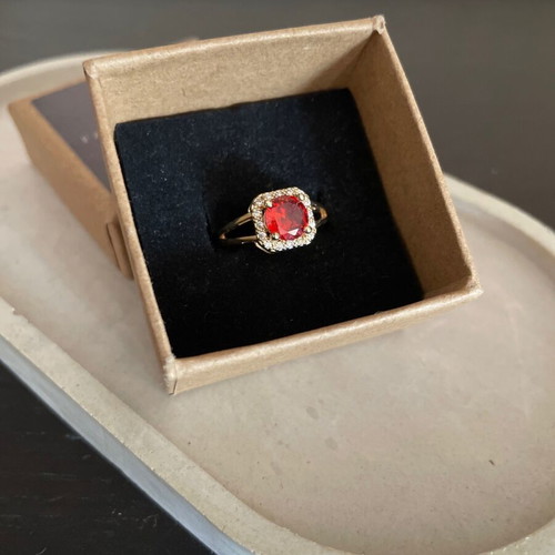 Steel ring adjustable size, new, red and gold color