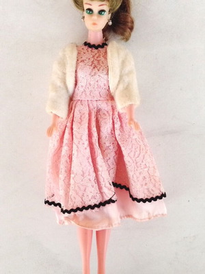 Vintage Fashion Doll 1960s clone, like new condition