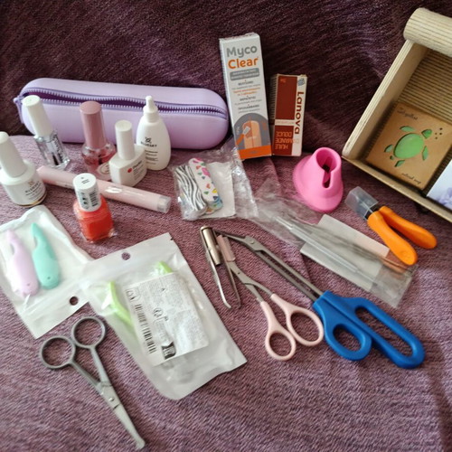 Nail care and beauty set like new with manicure and pedicure accessories