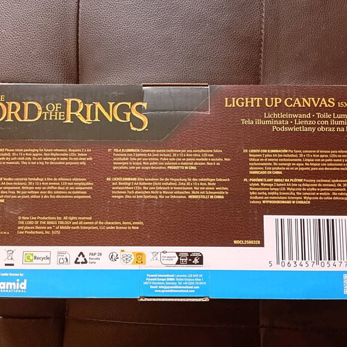 The Lord of the Rings light-up decorative wall canvas Pyramid new