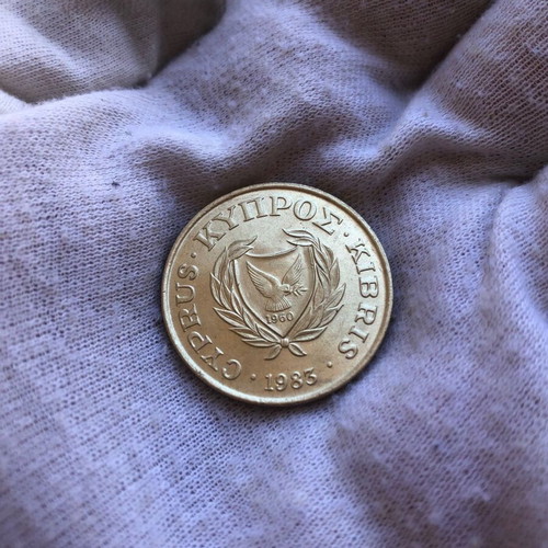 Cyprus 20 Cents Coin 1983 like new