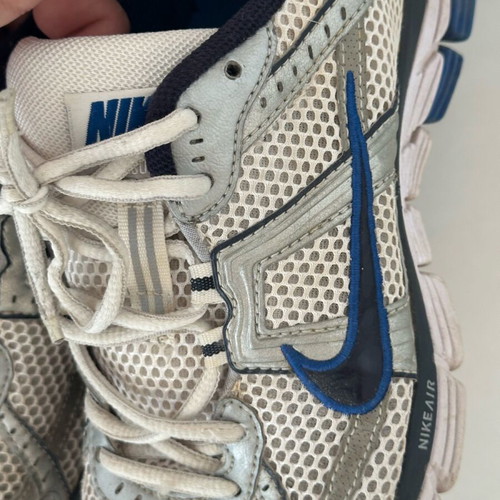 Nike men's athletic shoes used, size 42, white and blue