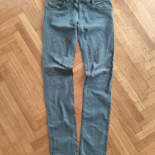 Diesel women's cotton jeans size 28 like new, gray blue