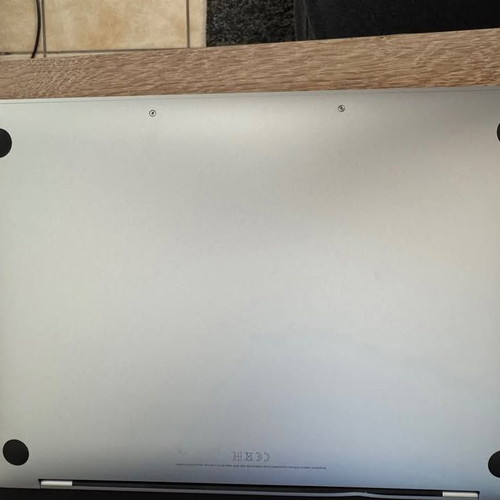 MacBook Pro 13" (2020) Apple M1 8GB RAM 512GB SSD