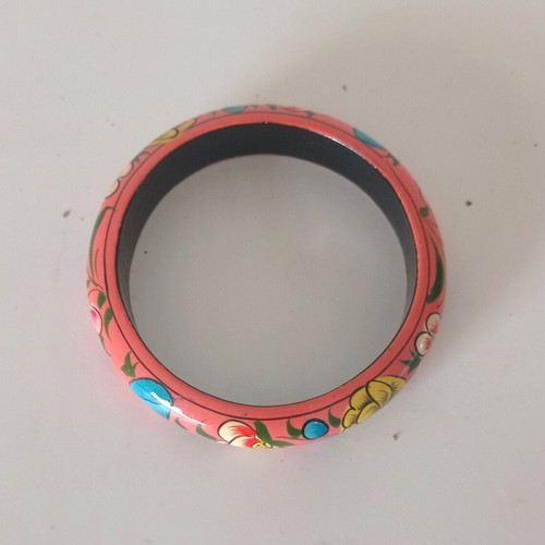 Bohemia wooden boho bracelet with flower design, new