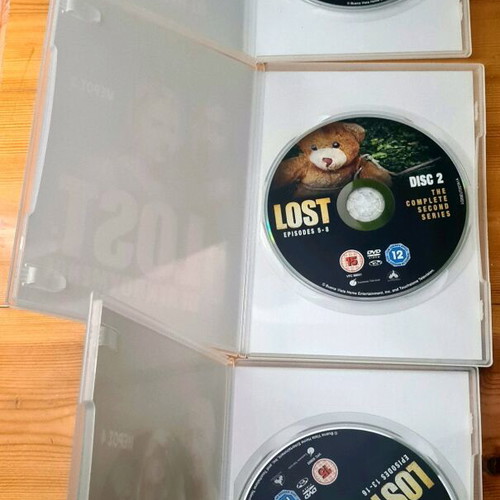 Lost season 2 DVD box set with Greek subtitles