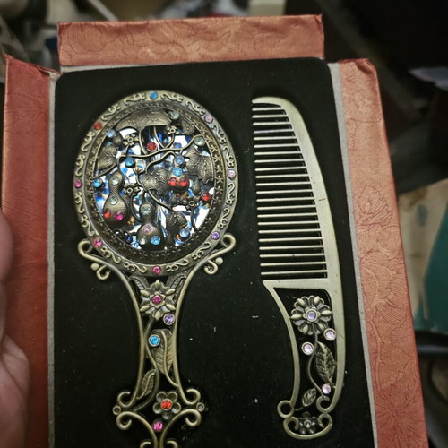Vintage mirror and comb set