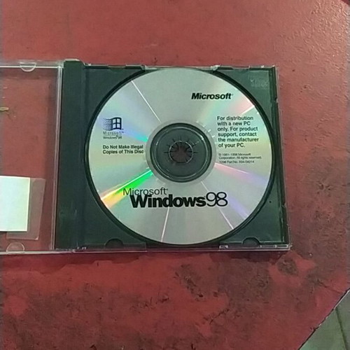 Microsoft Windows 98 original English software