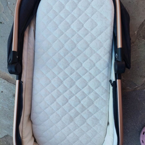 Chipolino 3-in-1 stroller like new with port bebe and car seat