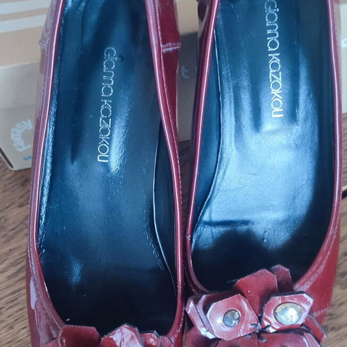 Gianna Kazakou ballerinas like new, burgundy leather with front details